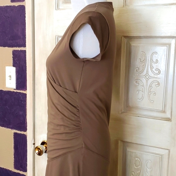 Alpine design walnut wrap dress - Picture 3 of 5